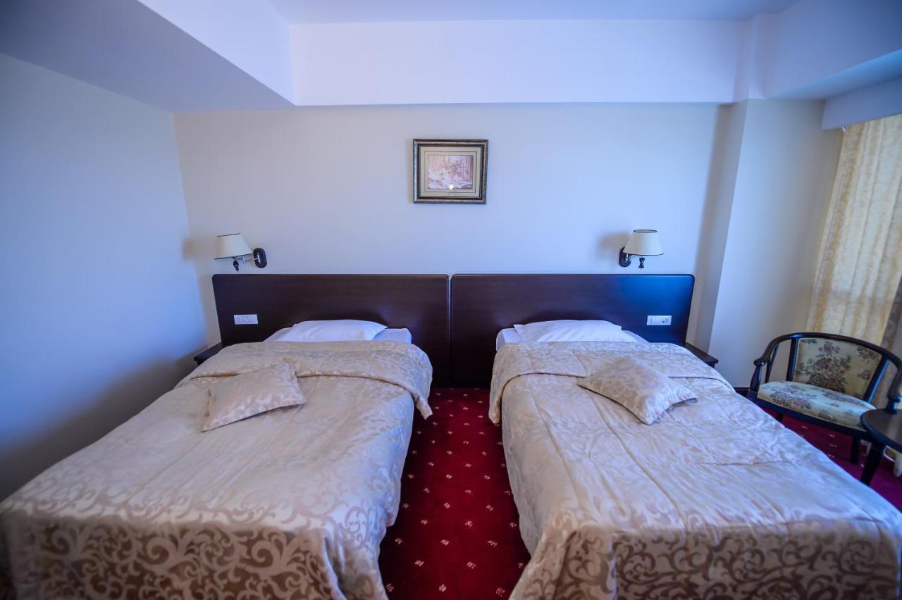 Hotel Esplanada Tulcea Luaran gambar