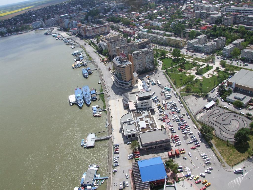 Hotel Esplanada Tulcea Luaran gambar