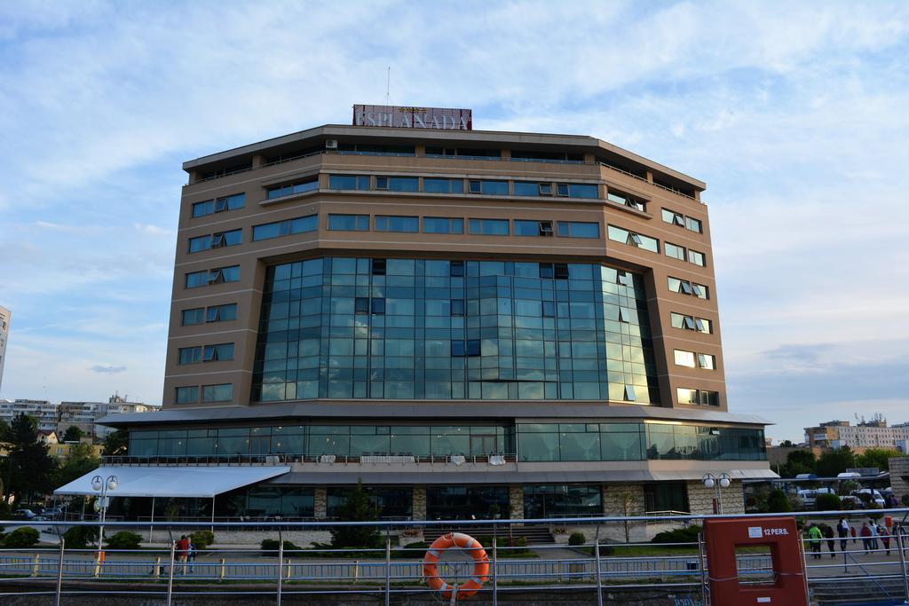 Hotel Esplanada Tulcea Luaran gambar