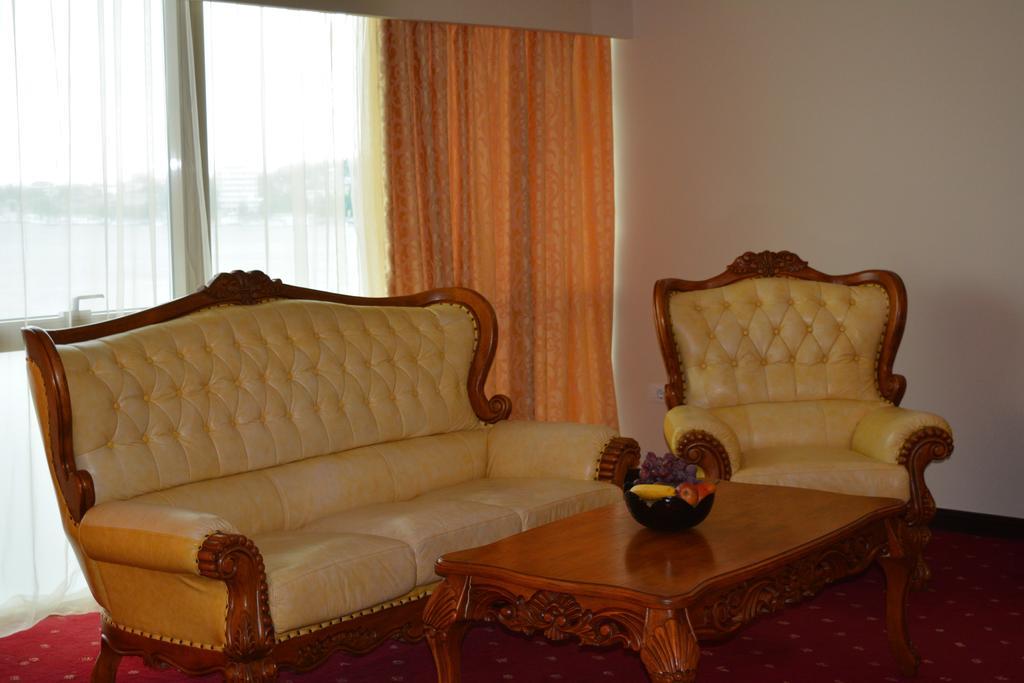 Hotel Esplanada Tulcea Luaran gambar