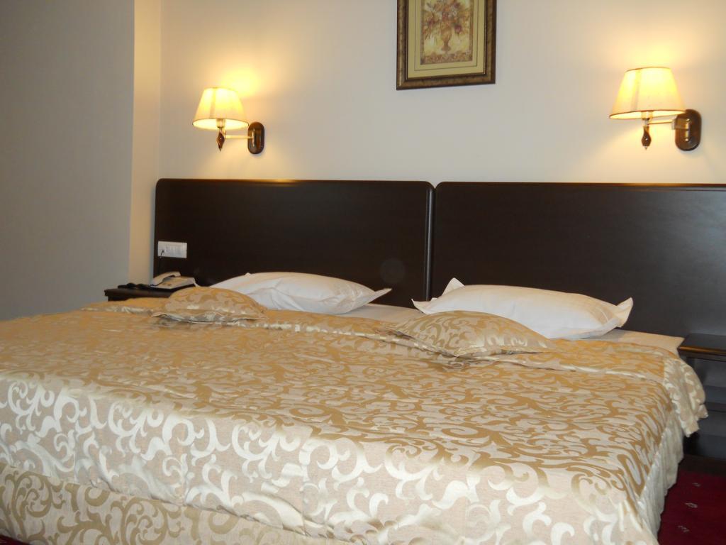 Hotel Esplanada Tulcea Luaran gambar